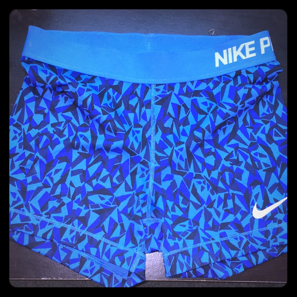 Niki spandex